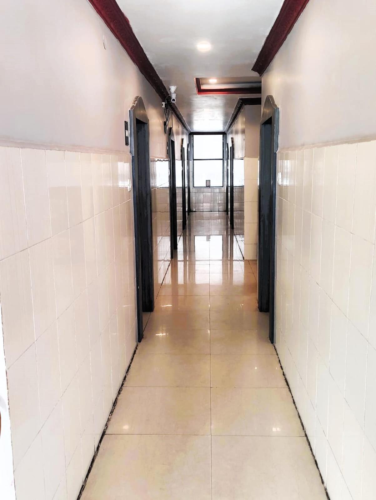 The Livin Residency Hotel Visakhapatnam Ngoại thất bức ảnh