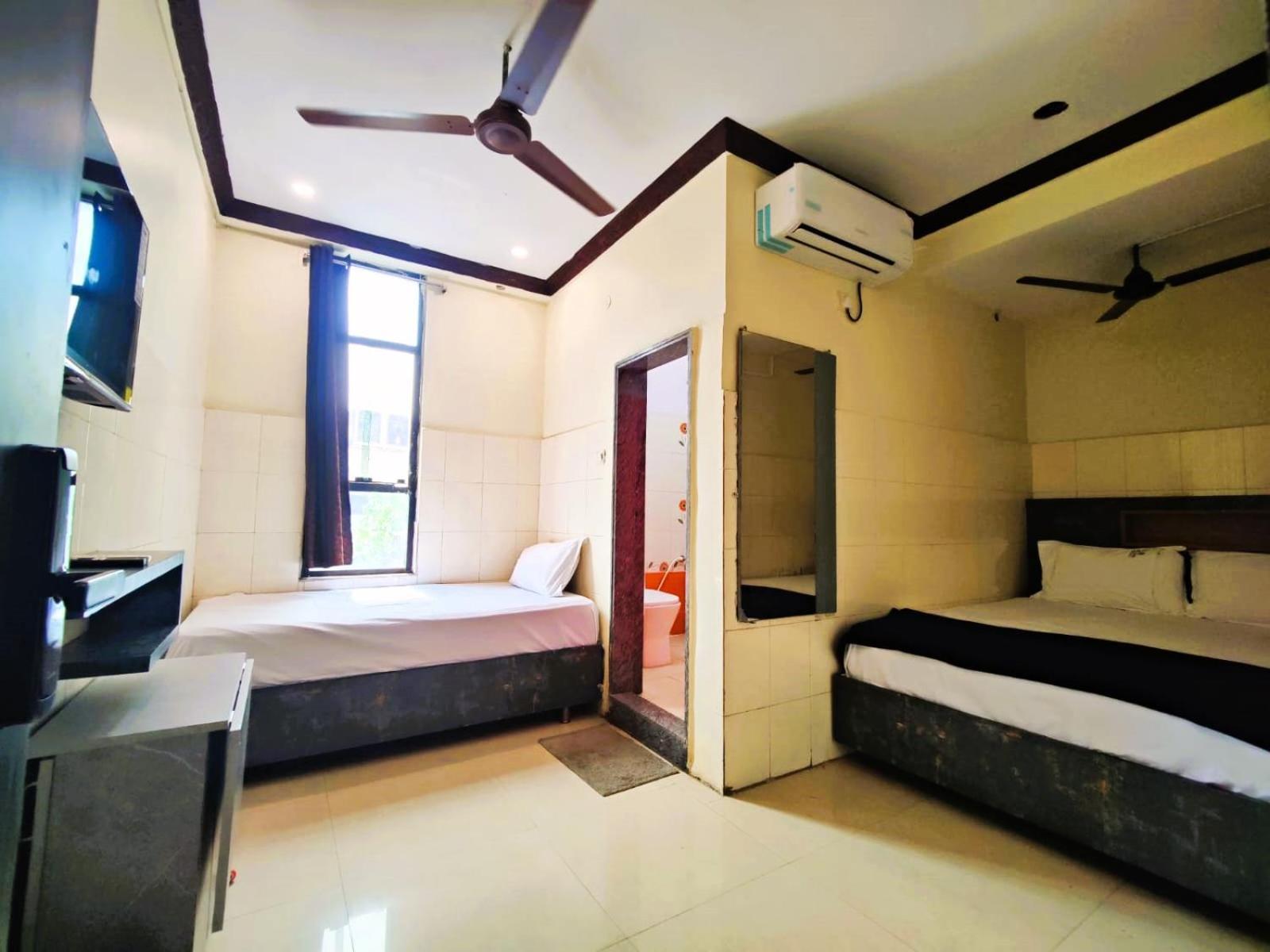 The Livin Residency Hotel Visakhapatnam Ngoại thất bức ảnh